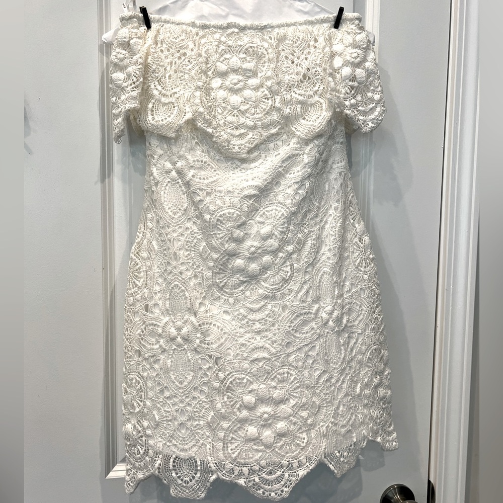 Lulu’s BB Dakota cream lace mini dress